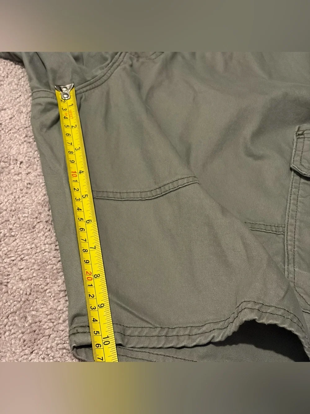 Wrangler Authentic Cargo Shorts Men's Size 48 Green Flat Front Outdoors (48x10)